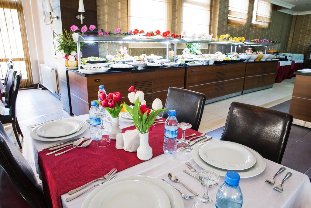 Emet Thermal Resort & Spa Hotel Екстериор снимка