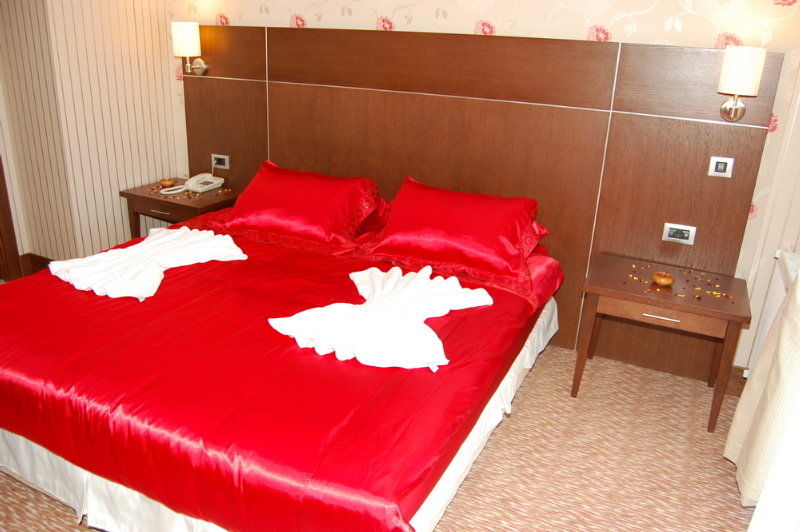 Emet Thermal Resort & Spa Hotel Екстериор снимка